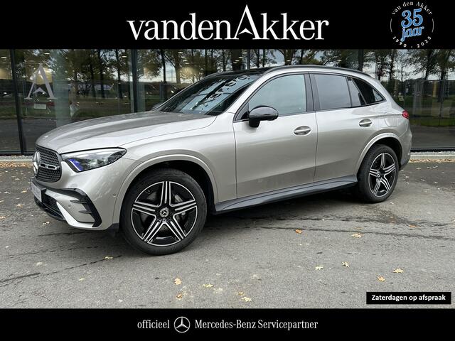 Mercedes-Benz GLC-KLASSE // 300e AMG 4Matic // Trekhaak // Distronic // Panoramadak // 360 Camera // Memory // Night Pakket // Digital Light