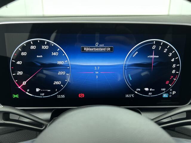Mercedes-Benz GLC-KLASSE 300e 4MATIC Sport Edition | Premium pakket | Trekhaak | Rijassistentiepakket Plus | Nightpakket | Panoramaschuifdak | Winterpakket | Smartphone Integratie | 360°-camera | DIGITAL LIGHT |