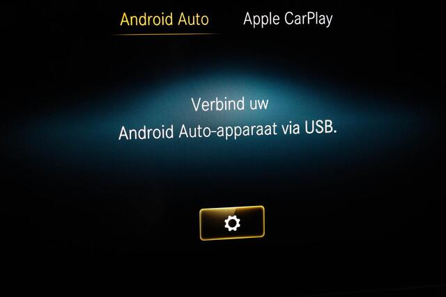 Mercedes-Benz GLC-KLASSE Coupé 200 AMG-Line Premium Plus | OPEN DAK | DAB | LEDER | 360 CAMERA