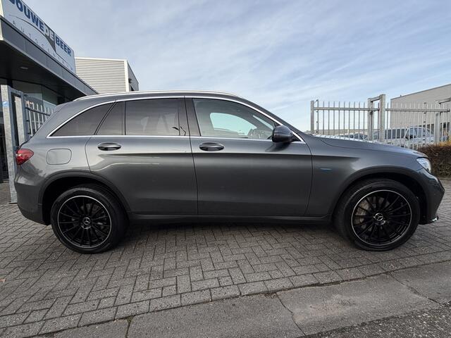 Mercedes-Benz GLC-KLASSE 350e 4MATIC Business Solution AMG Pano dak, Licht pakket, Navi