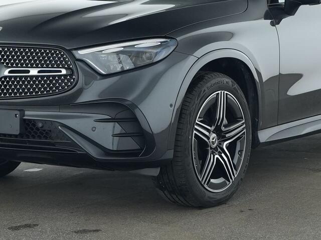 Mercedes-Benz GLC-KLASSE Coupé 300 e 4MATIC AMG Plug-In Hybride AMG Line Premium Plus | Night Pakket | Trekhaak | Alarm Klasse 3 | Distronic | Panorama Schuif-Kanteldak. Inclusief 24 maanden MB Certified garantie voor Europa.