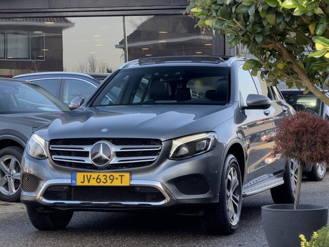 Mercedes-Benz GLC-KLASSE 250 AUT9 4MATIC AMBITION AMG-LINE PANODAK LEDER NAVI CAMERA LED LMV PDC
