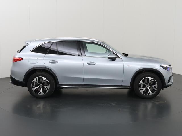 Mercedes-Benz GLC-KLASSE 300e 4MATIC Luxury Line | Trekhaak | Premium pakket | Winter pakket |