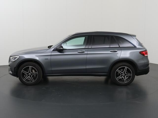 Mercedes-Benz GLC-KLASSE 300e 4MATIC Business Solution AMG | Night | Burmester | Trekhaak | Widescreen | Panoramadak | Keyless |