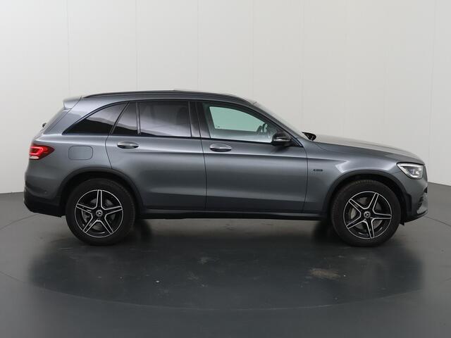Mercedes-Benz GLC-KLASSE 300e 4MATIC Business Solution AMG | Night | Burmester | Trekhaak | Widescreen | Panoramadak | Keyless |