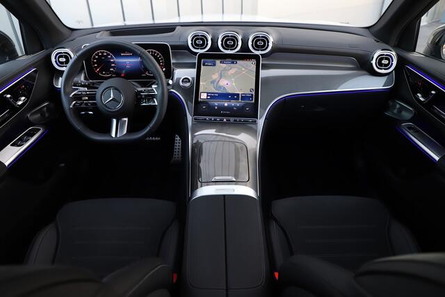 Mercedes-Benz GLC-KLASSE 400e AMG 4-Matic | 381PK | Achterasbesturing | Luchtvering | Pano | Head-up | Keyles-go | Sfeerverlichting | Memory | Distronic | Stuurwielverw. | 2025.