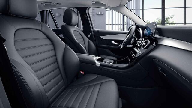 Mercedes-Benz GLC-KLASSE 300e 4MATIC Premium Plus | Night | Panoramadak | Trekhaak | Stoelverwarming | 360 graden camera |