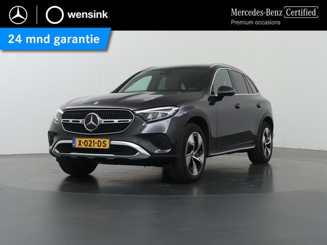 Mercedes-Benz GLC-KLASSE 300e 4MATIC Luxury Line | Panoramadak | Trekhaak | Rijassistentiepakket Plus | Memory stoelen | Sfeerverlichting |