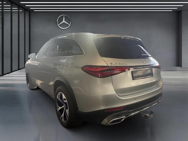 Mercedes-Benz GLC-KLASSE 300e 4MATIC Business Line