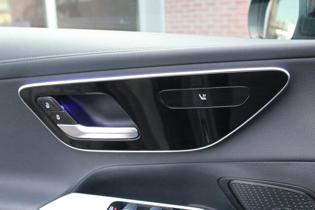 Mercedes-Benz GLC-KLASSE 200 4MATIC AMG Line | Distronic | Trekhaak | Carplay |