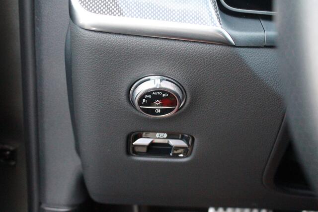 Mercedes-Benz GLC-KLASSE 200 4MATIC AMG Line | Distronic | Trekhaak | Carplay |