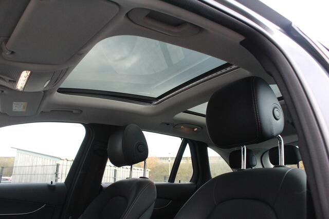 Mercedes-Benz GLC-KLASSE 300e 4MATIC | Pano | Memory | Trekhaak |