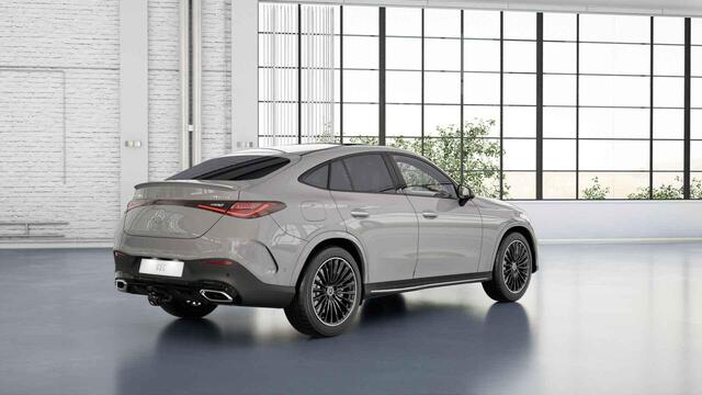 Mercedes-Benz GLC-KLASSE Coupé 300e 4MATIC AMG Line | Night | Panoramadak | Burmester | Trekhaak | Treeplanken | Memory | Matrix Led | Keyless |