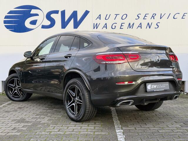 Mercedes-Benz GLC-KLASSE Coupé 300e 4MATIC Business Solution AMG | Trekhaak | MBUX | CarPlay | Camera | LED | 19 inch