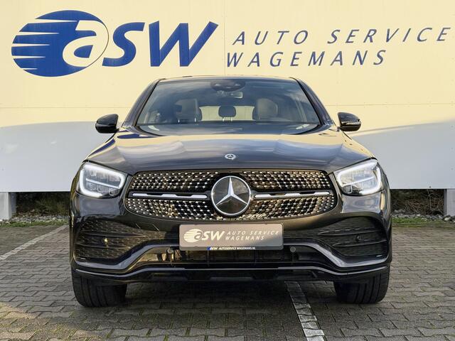 Mercedes-Benz GLC-KLASSE Coupé 300e 4MATIC Business Solution AMG | Trekhaak | MBUX | CarPlay | Camera | LED | 19 inch