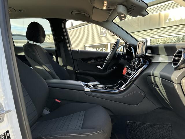 Mercedes-Benz GLC-KLASSE 250 4MATIC | HUD | Distronic | Trekhaak | Camera