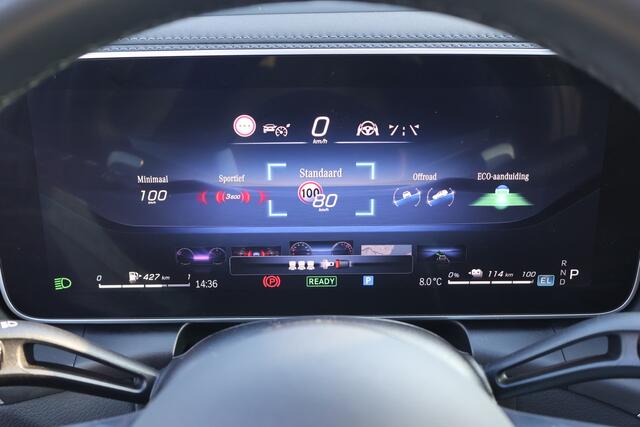 Mercedes-Benz GLC-KLASSE 300e 4MATIC AMG Line l Techniek pakket l Luchtvering l Panoramadak l Burmester l MULTIBEAM LED l Memory l Night pakket l MBUX l Head Up l THERMOTRONIC l Sfeerverlichting l 360 gr Camera l Elektrisch bedienbare achterklep l KEYLESS GO l Wegklapbare Trekhaa