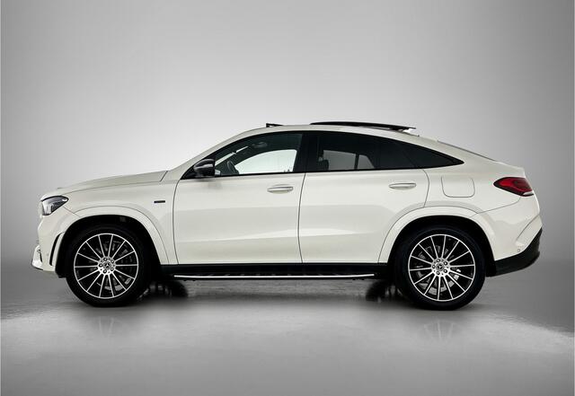 Mercedes-Benz GLE-KLASSE Coupé 350 e 4-Matic AMG Night Plug-In Hybride | Airmatic | Schuifdak | Burmester Sound | Rijassistentie pakket | Memory Seats | Treeplanken | MultiBeam Led | Multispaaks Wielen | Inclusief 24 maanden Mercedes-Benz Certified garantie voor Europa.