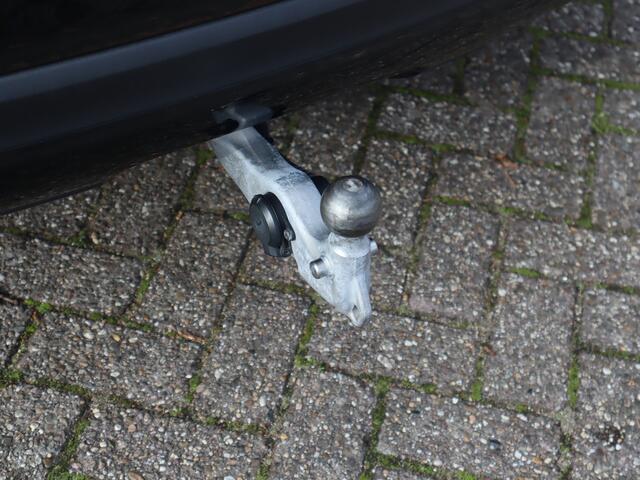 Mercedes-Benz GLE-KLASSE 350 e 4MATIC Premium Plus / AMG / Night / Luchtvering / Burmester