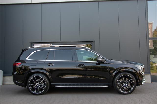 Mercedes-Benz GLS-KLASSE 580 4MATIC+ AMG | Full Option | 7-Persoons | ACC | 360 Camera | Burmester | Lane & Side Assist | E.TH 3300kg | Achterasbesturing | Head Up | Luchtvering | 23" | Treeplanken | 490PK | Apple & Android Carplay | Dealer Onderhouden.