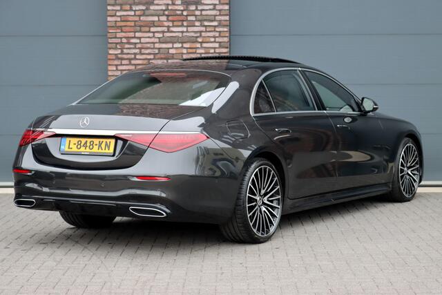 Mercedes-Benz S-KLASSE 400d 4MATIC Lang AMG Line Aut9 | Airmatic | Achterasbesturing | Distronic+ | Memory | Stoelventilatie | Massage | Panoramadak | Vlakkenverwarming | Zonweringspakket | Luchtreinigingspakket |