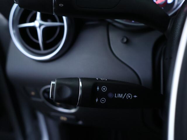 Mercedes-Benz SLC-KLASSE 180 AMG Sportpakket | Airscarf | Leder | Parkeercamera | Stoelverwarming | Navigatie | Variodak | Inclusief 12 Maanden Garantie