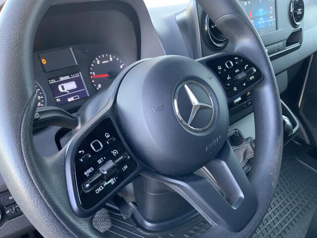 Mercedes-Benz SPRINTER 314 2.2 CDI L2H2 Airco Cruise 3 Zits Trekhaak 2000 kg Navi Euro 6 FWD