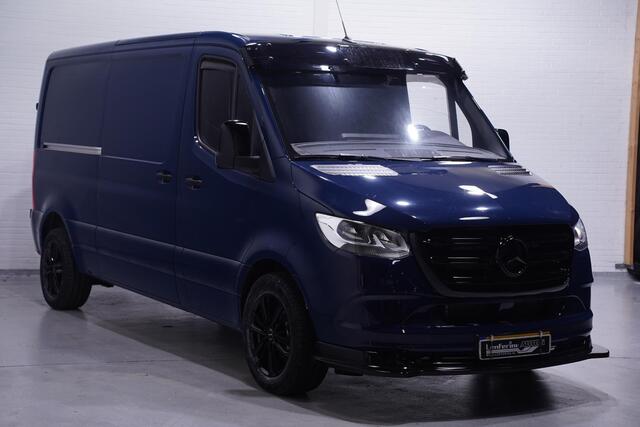 Mercedes-Benz SPRINTER 215 CDI 150 pk L2H1 Black&Blue Edition 18' LMV Airco, Zwarte Grille + Spiegelkappen, Zonneklep, 2-Zits, Nieuw