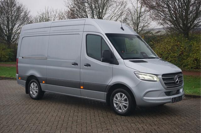 Mercedes-Benz SPRINTER 319CDI Select L2H2 10.25" Mbux, ACC, LED, 17" LM!! NR. 667