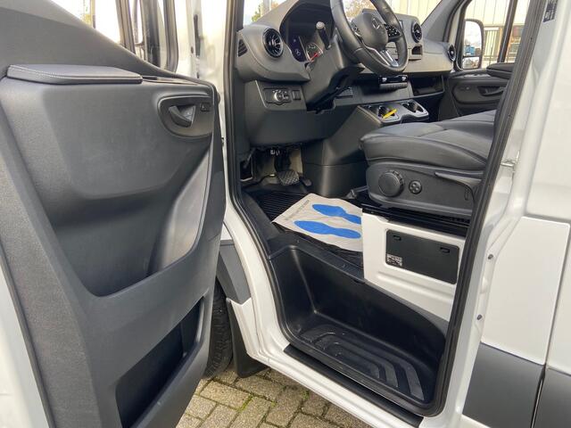 Mercedes-Benz SPRINTER 317 CDI L1H1 RWD | Euro 6 | LED | Leder | Trekhaak | 360º Camera | Alarm Kl. 3***