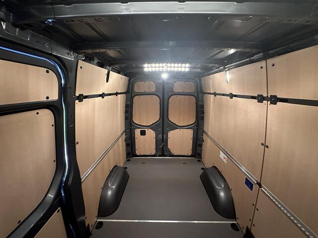 Mercedes-Benz SPRINTER 315 1.9 CDI L2 Pro HD | Camera | Adaptive Cruise | Apple CarPlay/Android Auto | Vierseizoenbanden