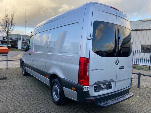 Mercedes-Benz SPRINTER 319 3.0 CDI V6 L2H2 Euro 6 | Zeer netjes | 2x Gev. Stoel | Standkachel | Mbux 7