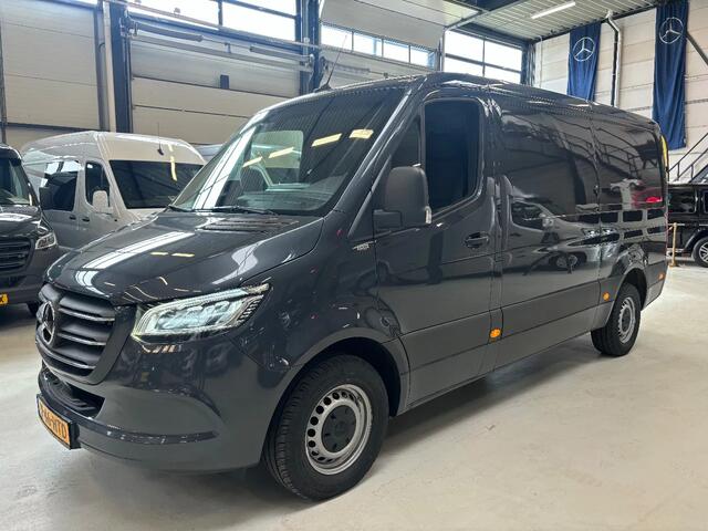 Mercedes-Benz SPRINTER 319CDI L2H1 PRO Automaat Airco Cruisecontrol Led 3500KG Trekhaak Apple CarPlay NIEUW