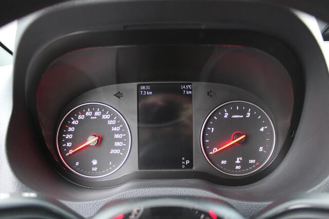 Mercedes-Benz SPRINTER 317 CDI L2H2 Pro 3500kg trekhaak, LED verlichting, Geveerde stoel