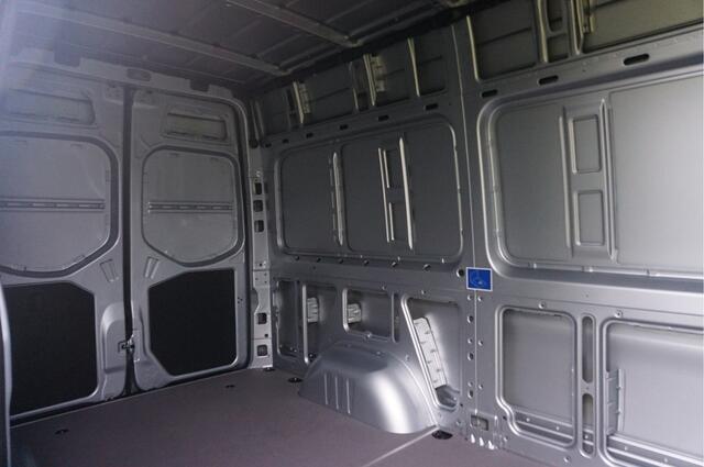 Mercedes-Benz SPRINTER 319CDI Select L2H2 10.25" Mbux, ACC, LED, 17" LM!! NR. *555*