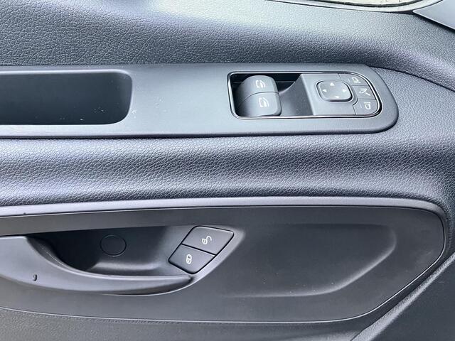 Mercedes-Benz SPRINTER 317 1.9 CDI L2 Select HD Automaat | Alarm Klasse 3 | Lichtmetalen velgen | Parkeerpakket met 360 graden Achteruitrijcamera |