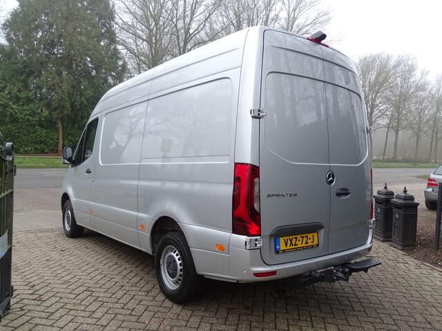 Mercedes-Benz SPRINTER 319 1.9 CDI L2H2 VOL OPTIES 1e eig