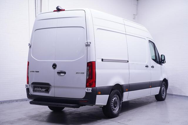 Mercedes-Benz SPRINTER 317 CDI 170 pk Aut. L2H2 Navi, Camera Laadruimte Pakket, Cruise Control, PDC V+A, 3-Zits