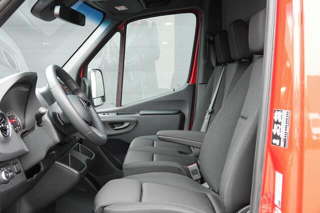 Mercedes-Benz SPRINTER L3 | 319Cdi 190Pk 9G-Tronic | Chassis Cabine | RWD | Trekhaak | Jupiter Rood