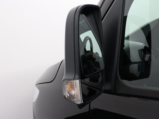 Mercedes-Benz SPRINTER 315 1.9 CDI L2/H2 RWD