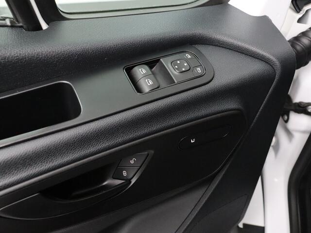 Mercedes-Benz SPRINTER 319CDI 7G-Tronic 3.0V6 Automaat L3H2 3500Kg TH | Touchscreen Navigatie-Camera | 3-Persoons