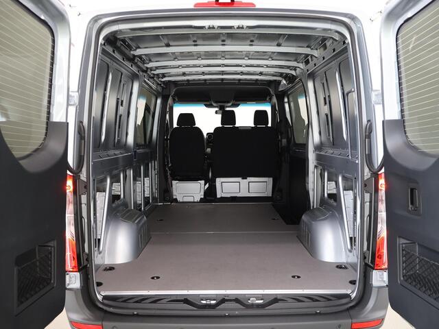 Mercedes-Benz SPRINTER 311 CDI GB L2 RWD PRO