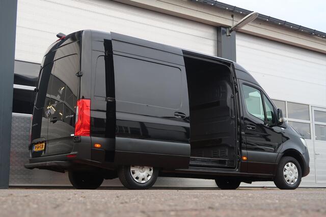Mercedes-Benz SPRINTER 317 CDI L2H2 AUT/ 3.5T/ CAMERA/ MBUX/ CRUISE/ AIRCO