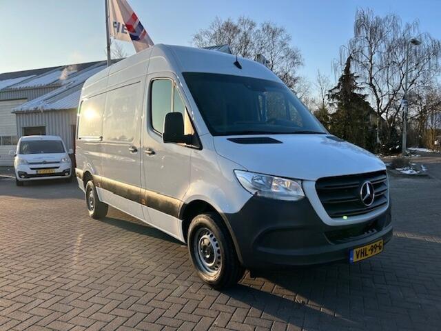 Mercedes-Benz SPRINTER 315 1.9 CDI L2H2