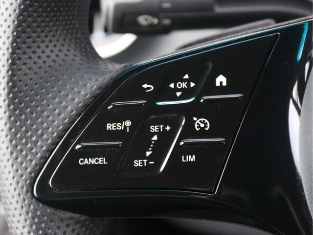 Mercedes-Benz SPRINTER 317 CDI L2 Pro D.C. | AIRCO/CARPLAY/CAMERA/3.500KG AHW | Certified