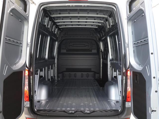 Mercedes-Benz SPRINTER 317 CDI L2H2 RWD PRO