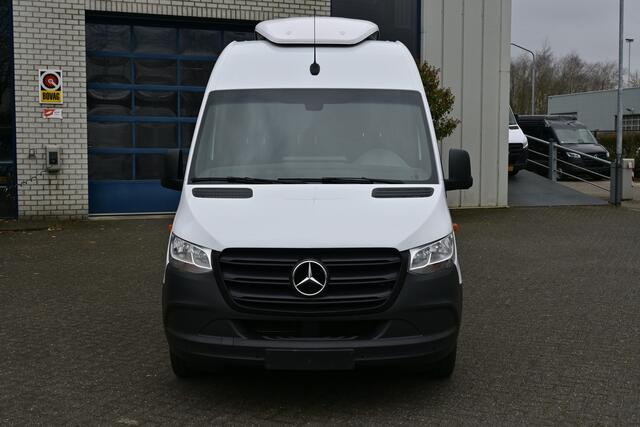 Mercedes-Benz SPRINTER 316 CDI L2H2 Koelwagen Kerstner D/N stekker, Geveerde stoel, Camera