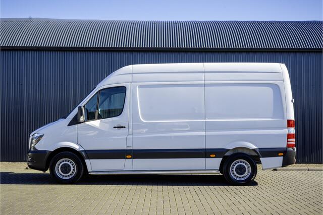 Mercedes-Benz SPRINTER 311 CDI | L2H2 | Euro 6 | Volledig ingericht | Oprijplaat | Camera | Airco