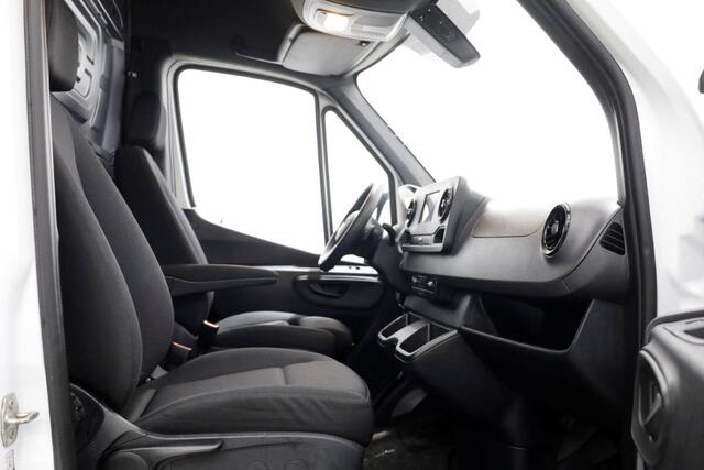 Mercedes-Benz SPRINTER 215 CDI 150pk L2H2 9G Automaat Airco/CarPlay 12-2022