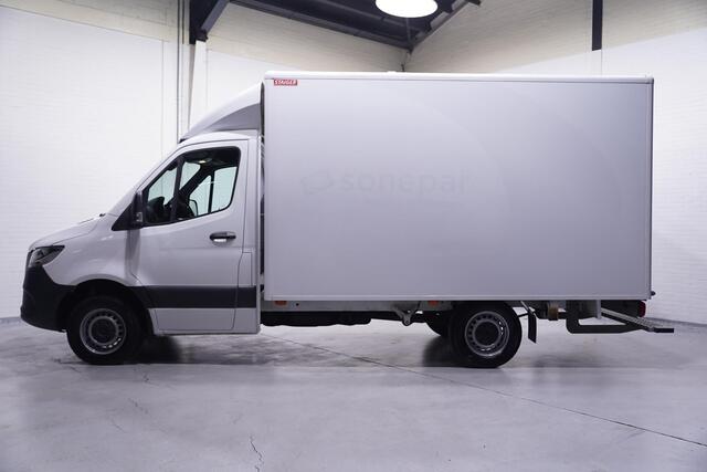 Mercedes-Benz SPRINTER 315 CDI 150 pk Bakwagen Aut. L2 met Deuren Airco Camera, Dakspoiler, Apple Carplay, Opstap achter, 2-Zits